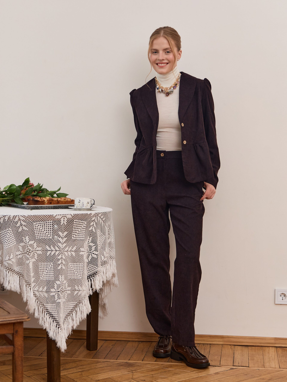 Жакет вельвет укороченный