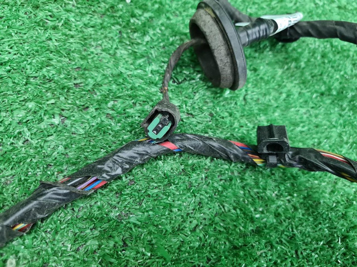 Проводка моторного отсека Geely Coolray (19-нв)