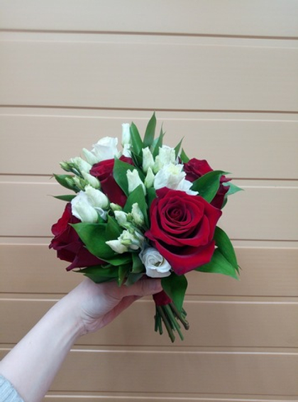 Свадебный букет с розами