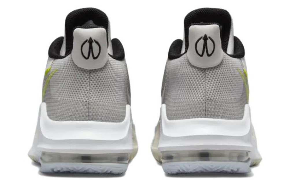 Кроссовки Nike Air Max Impact 3