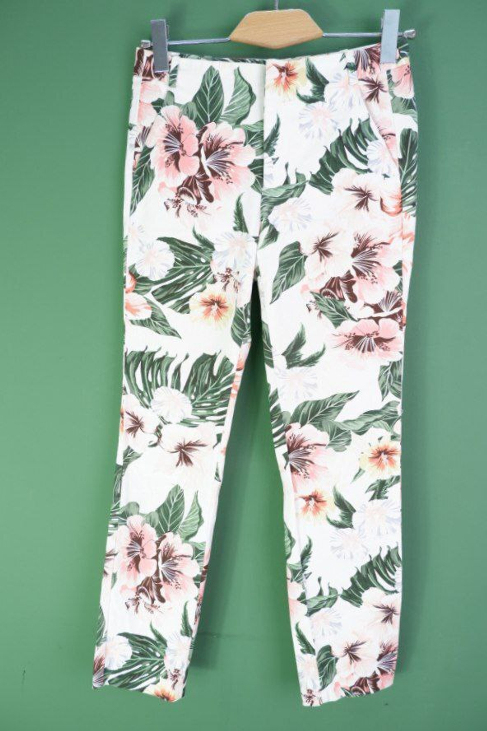 Штаны ZARA с тропическим принтом 40 размер