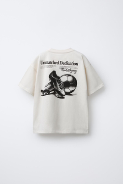 ZARA ФУТБОЛКА С ПРИНТОМ, ЭКРЮ