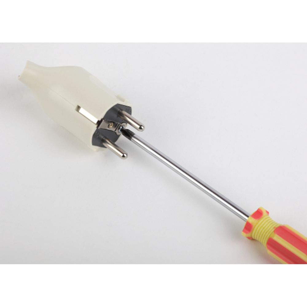 Вилка ЭРА V3 c заземлением 16A с кольцом непрямой ввод белая