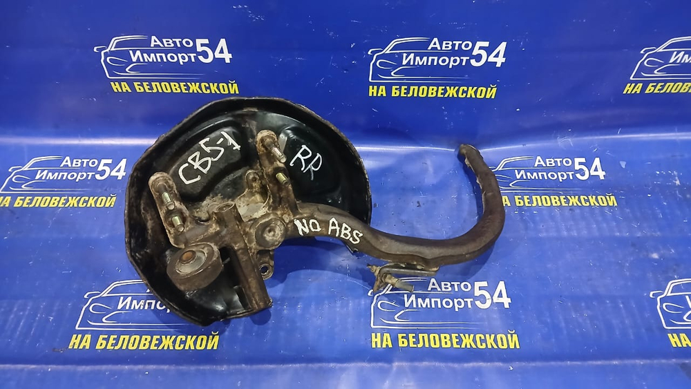 Ступица задняя правая Honda INSPIRE 1991