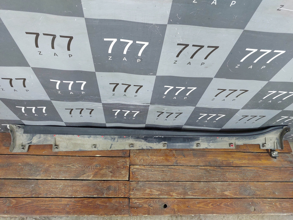 Накладка порога правого Kia Soul 2 (PS) 13-19 Б/У Оригинал 87754B2000