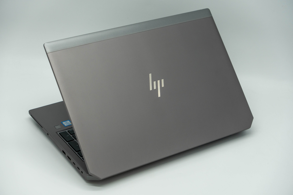 Ноутбук HP ZBook 15 G5 ( i7-8850H / Quadro P1000 )