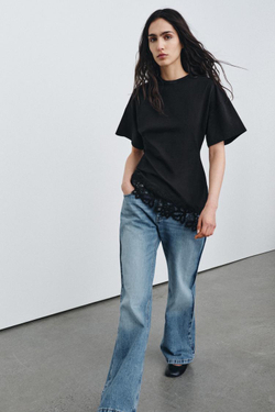 ZARA ФУТБОЛКА ИЗ ПЛОТНОГО ХЛОПКА С КРУЖЕВОМ, ЧЕРНЫЙ