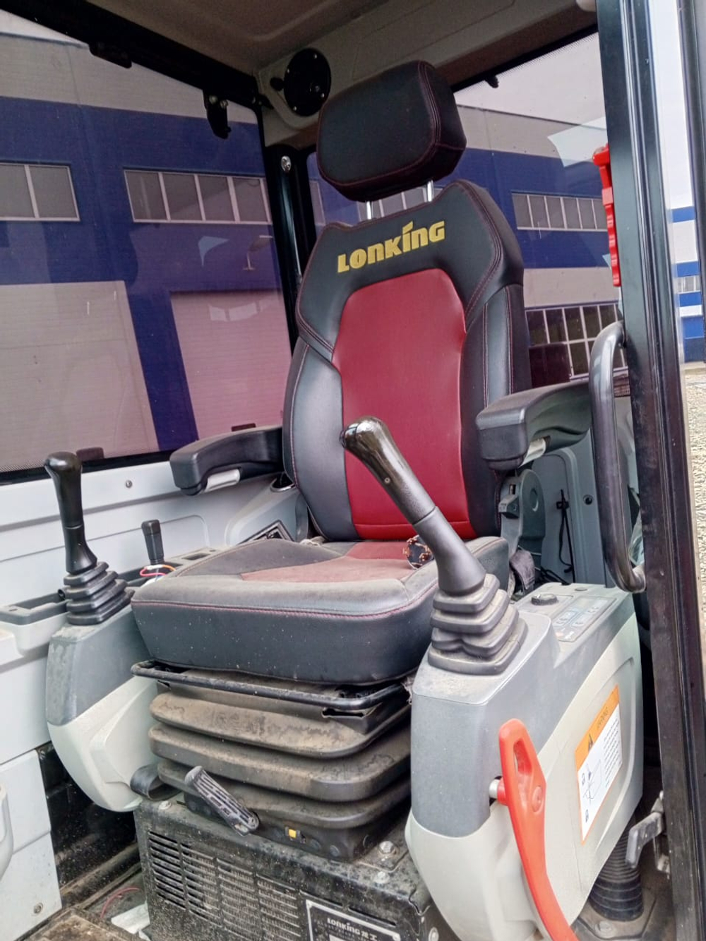Lonking CDM6060 Мини-экскаватор_не актуально CDM6060 (Дизельный, 3,2 л, 50 л.с., МТ)