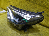 Фара левая Toyota Rav 4 CA40 (2015-2019) LED