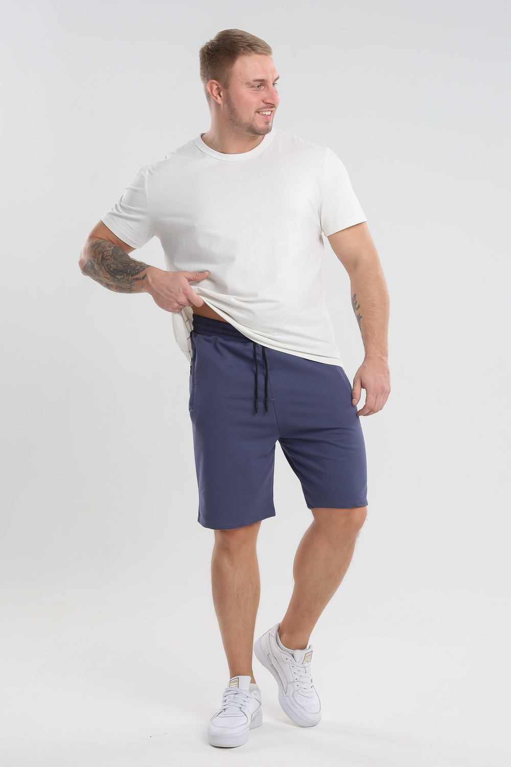 08 Шорты мужские