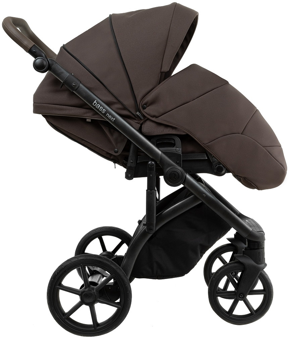 Детская коляска Roan Bass Next 2.0 3 в 1 с автокреслом Tutis Elo Lux EduSky Black BSN/44/2 Turkish Coffe/Black/руч.Cappuccino