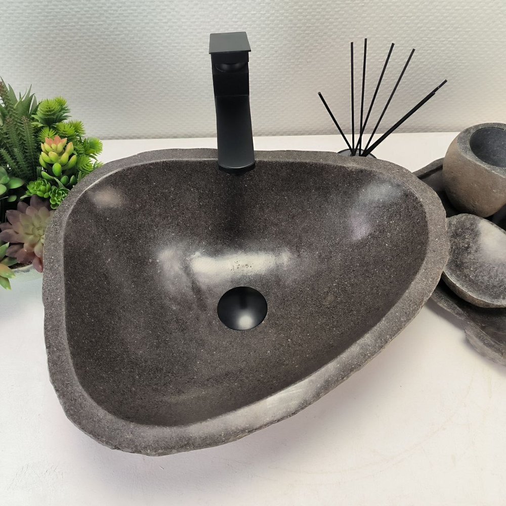 Раковина из речного камня RS-62822 (48*38*16) 56