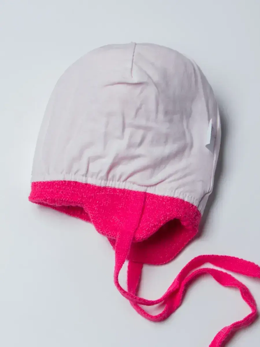 Шапка для девочки на осень