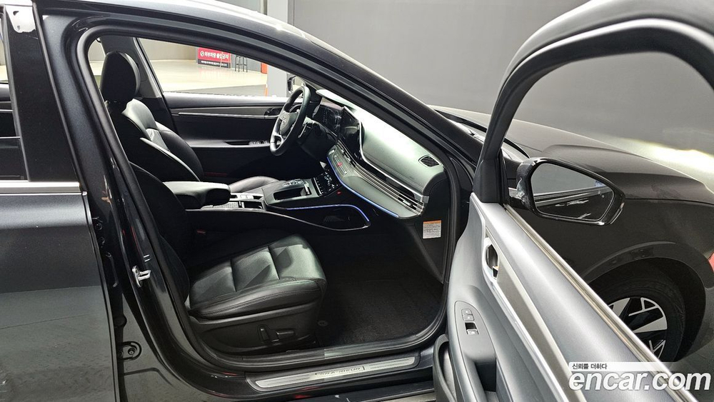 Hyundai The New Grandeur (Azera) IG Hybrid LeBlanc (08.2021)