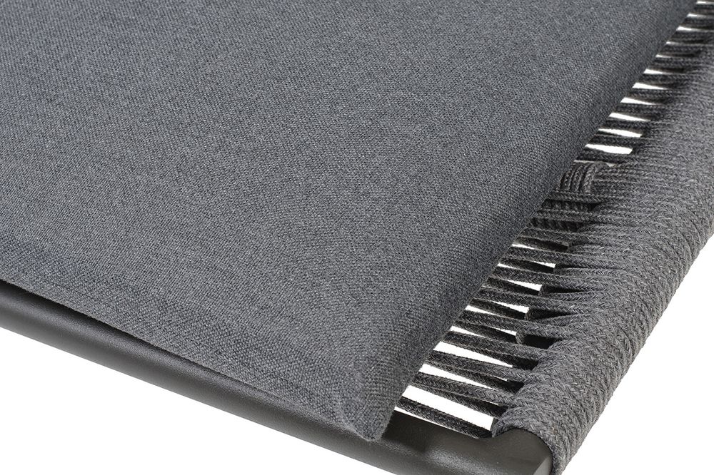 "Авиньон" кресло плетеное из роупа, каркас алюминий серый (RAL7022) муар, роуп серый круглый, ткань темно-серая 027