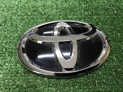 Эмблема крышки багажника Toyota LC Prado 150 17-нв