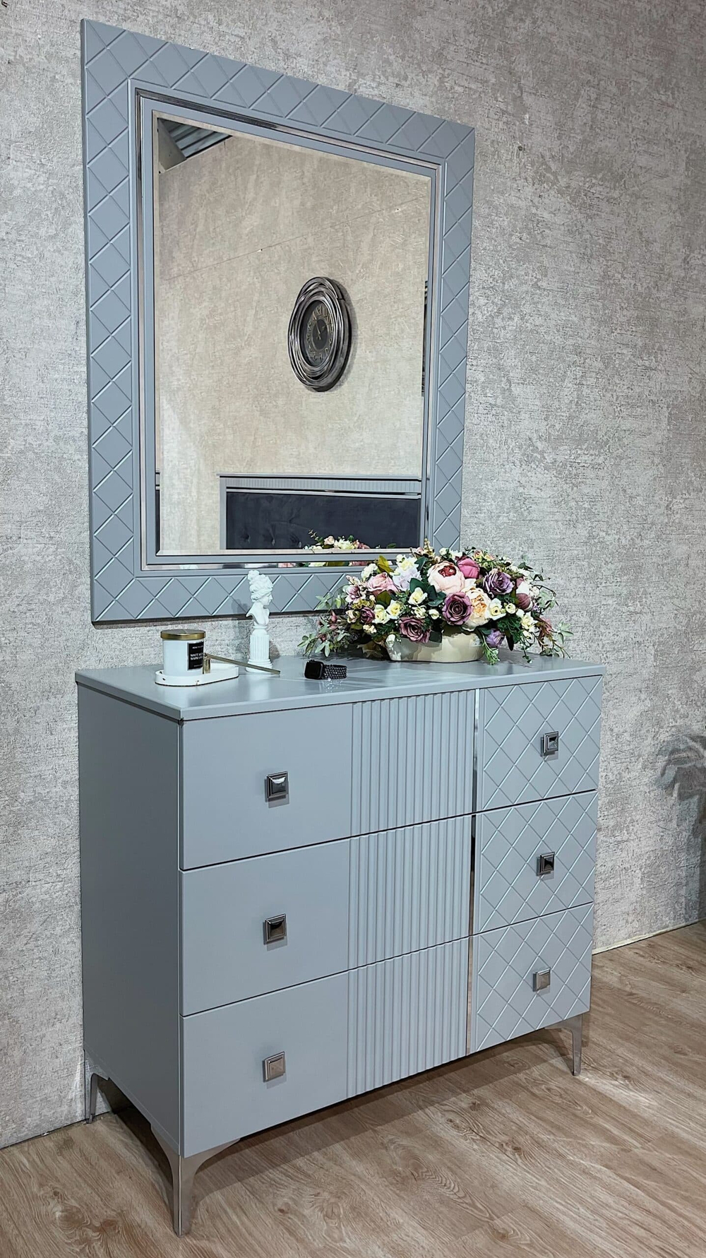 Зеркало «Лаура» серая серебро