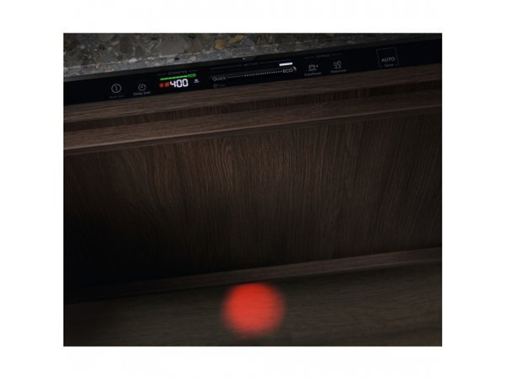 Встраиваемая посудомоечная машина Electrolux EEM28200L