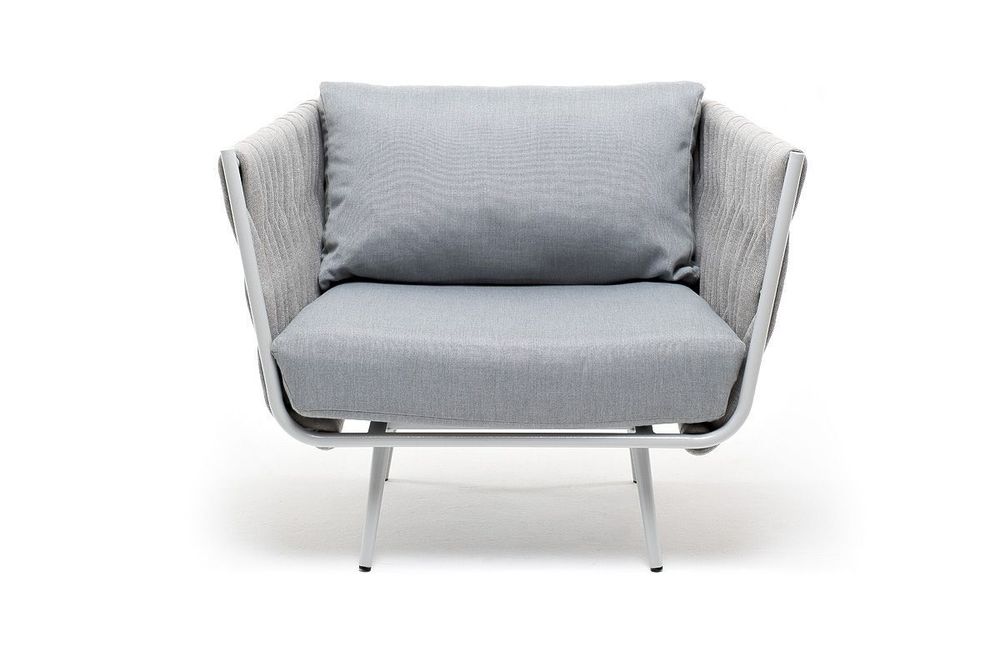 "Монако" кресло плетеное из роупа, каркас алюминий светло-серый (RAL7035) шагрень, роуп светло-серый 40 мм, ткань светло-серая