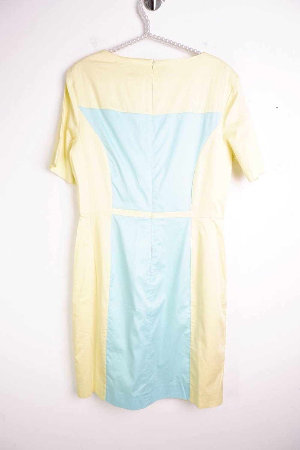 Платье D.Swing красивого оттенка, маркировка 40, визуально на 46 размер, новое