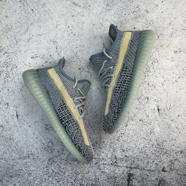 Детские кроссовки Adidas Yeezy 350 V2 LUX Ash Blue