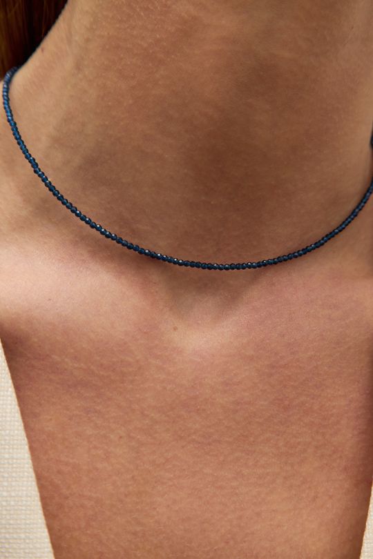 Чокер из синей шпинели