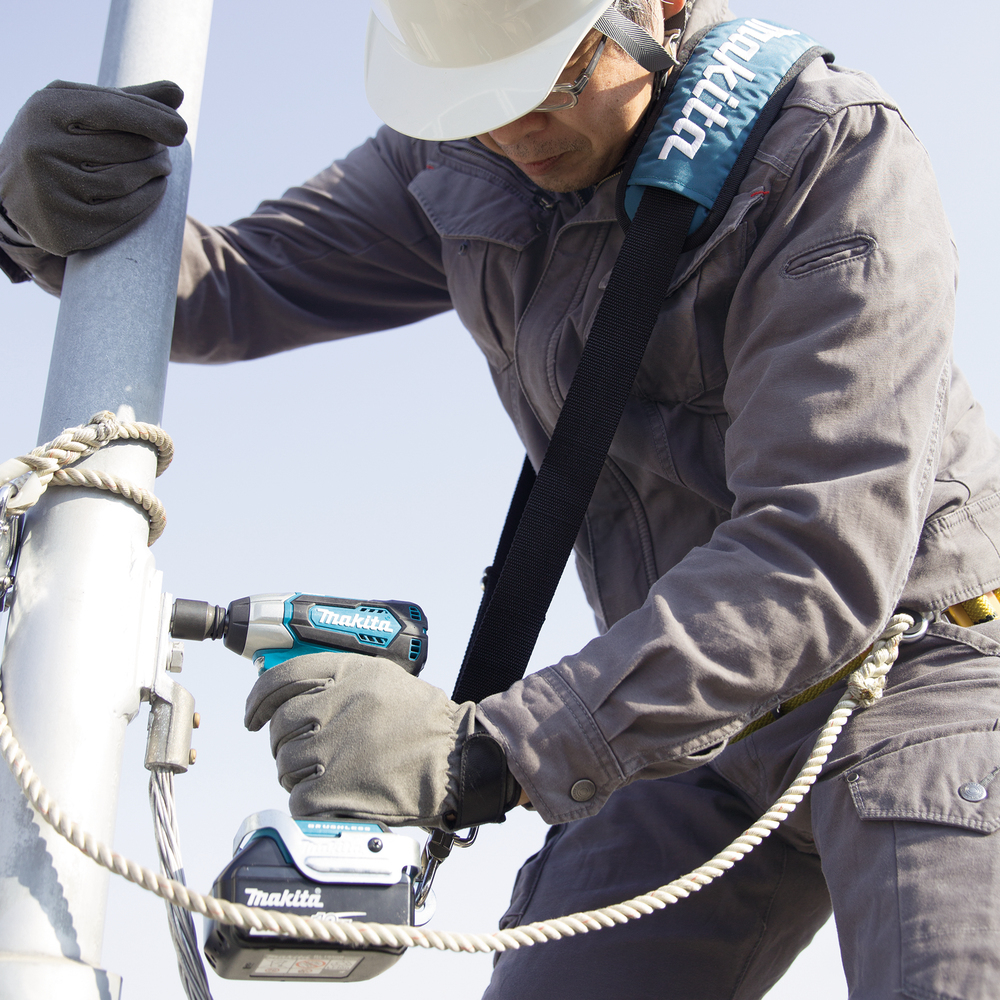 Плечевой ремень со скобой для ударных гайковертов Makita 197941-0