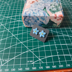 Серьги-пуссеты Ромашки