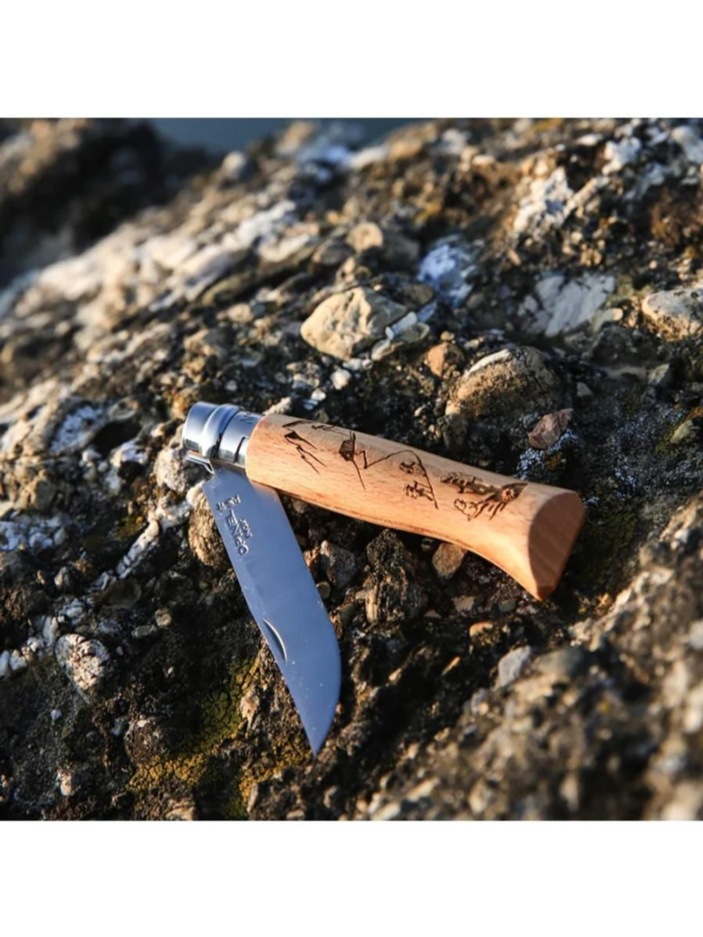 Нож Opinel №8 Alpine adventures, нержавеющая сталь, рукоять дуб, гравировка пеший туризм
