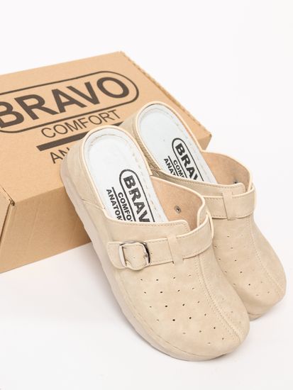 701 | "Aleksandra" | Бежевые женские медицинские сабо с закрытым носом