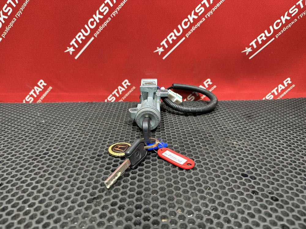 Замок зажигания с ключом 2023г