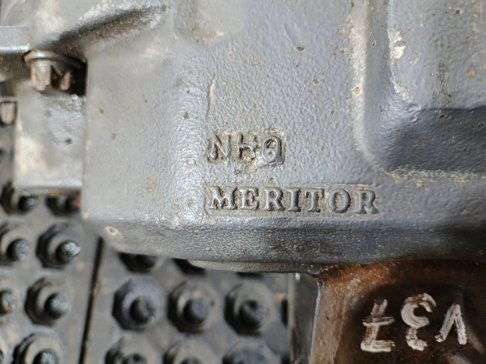 Суппорт передний левый 2019г.