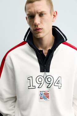 ZARA ТОЛСТОВКА С ВОРОТНИКОМ НА МОЛНИИ USA 94 FIFA WORLD CUP™ FIFA CLASSICS, ЖЕЛТОВАТО-БЕЛЫЙ