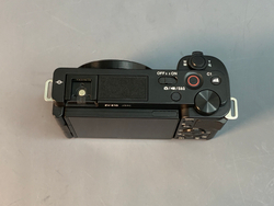 Sony ZV-E10 16-50mm f/3,5-5,6 OSS 500 кадров