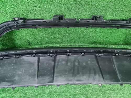 Юбка переднего бампера Mercedes GLS x167 19-23 AMG