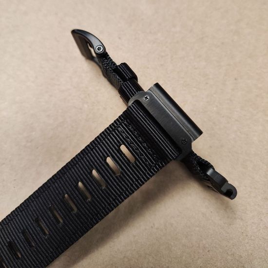 Ремешок тактический Tactix 26 мм. для Garmin Fenix 7x / 6x / 5x / 3, Enduro 2 / Tactix 7, Tactix Delta нейлоновый быстросъемный на застежке (Черный/черная застежка)