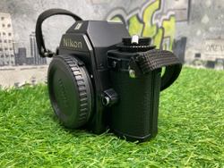 Nikon EM
