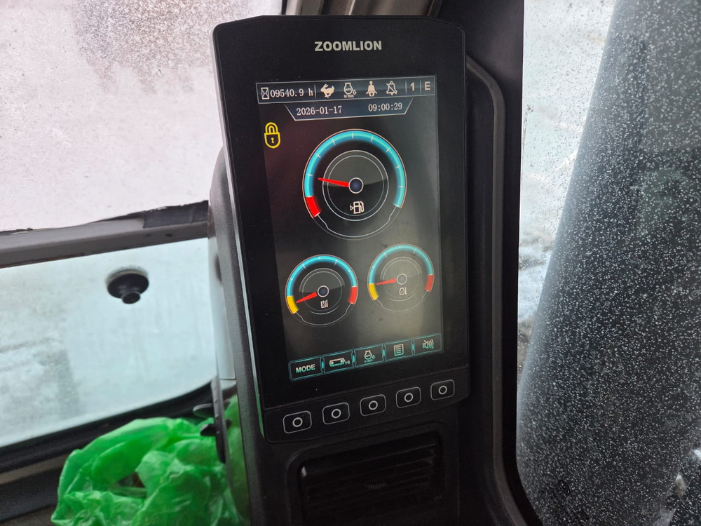 Zoomlion ZE215 Экскаватор ZE215E (Дизельный, 5,9 л, 152 л.с., АТ)