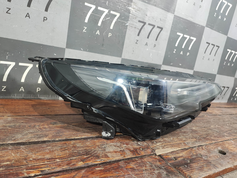 Фара правая LED Changan CS55 Plus 21-нв Б/У Оригинал S203F2805010401AA