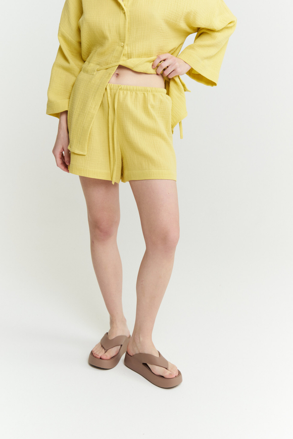 Муслиновые шорты грушевые