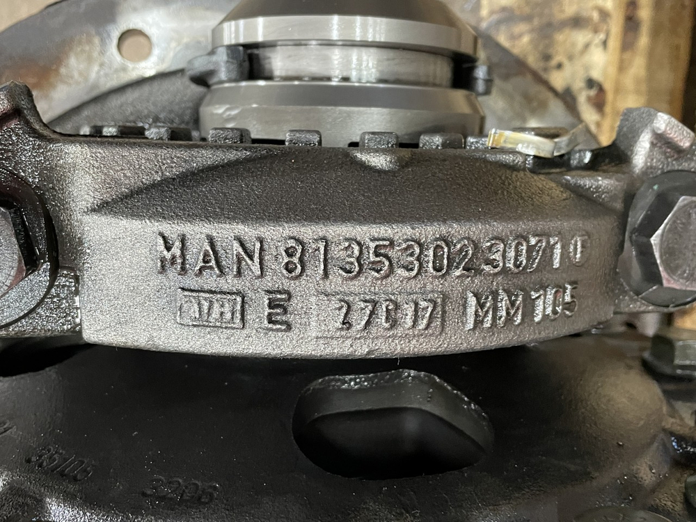 Редуктор заднего моста HY-1350 2.53 2017г.