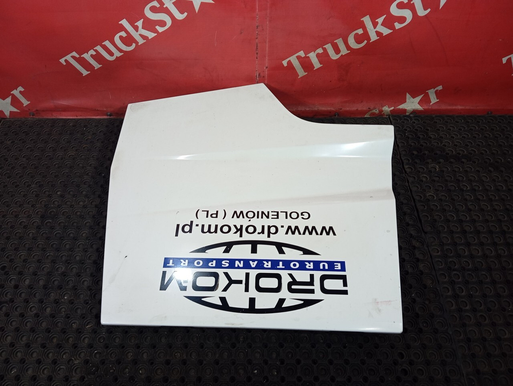 Крышка инструментального ящика левого