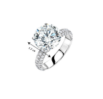 Кольцо с лабораторно-выращенным бриллиантом массой 5 ct и обсыпкой паве по шинке