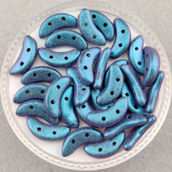 Crescent 3x10 мм, Polychrome Indigo Orchid