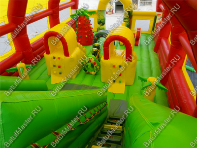 Надувной батут "Страна Сафария-2" с крышей и высокими горками 13*7*6 м