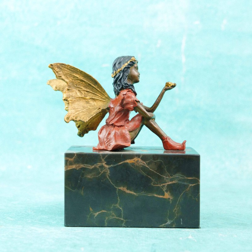Коллекционная статуэтка «Фея с бабочкой»