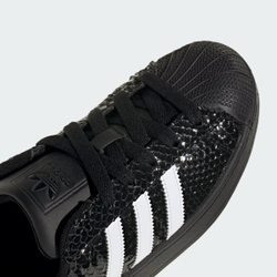 ADIDAS Кроссовки Superstar II с змеиным принтом, черный