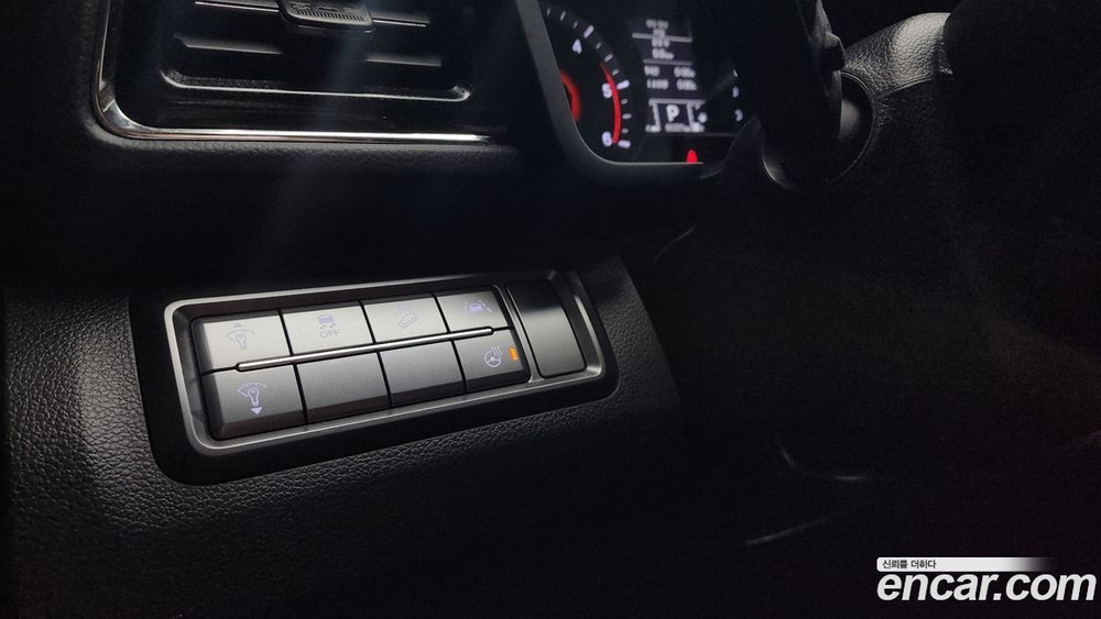 KG Mobility (Ssangyong) Very New Tivoli Дизель 1.6 2WD (05.2020)