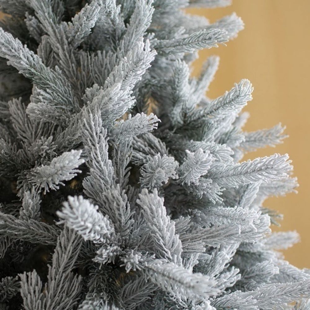Заснеженная елка «Арктико» (Литая хвоя) 210 см / 2.1 м