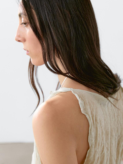 Massimo Dutti Топ из жатой ткани с горловиной халтер, дымчатый